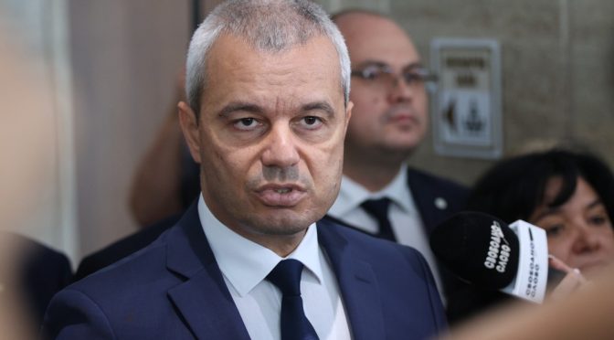 Костадин Костадинов: КС за пореден път взема решения под натиск на Делян Пеевски