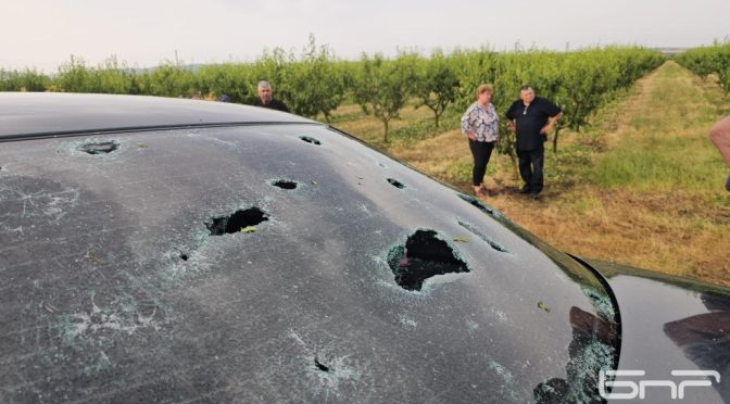 След бурята… Общини обявиха бедствено положение