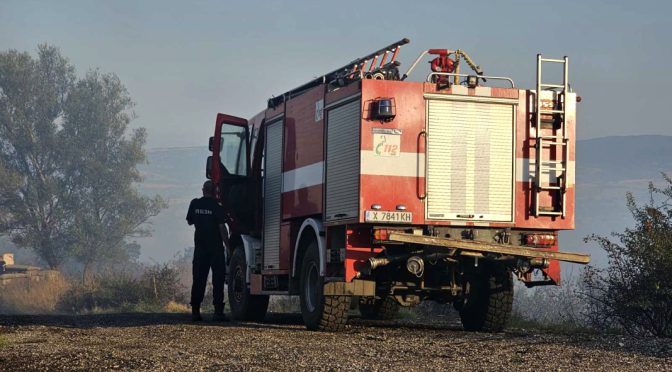 Двама пострадали при пожар в Ямбол