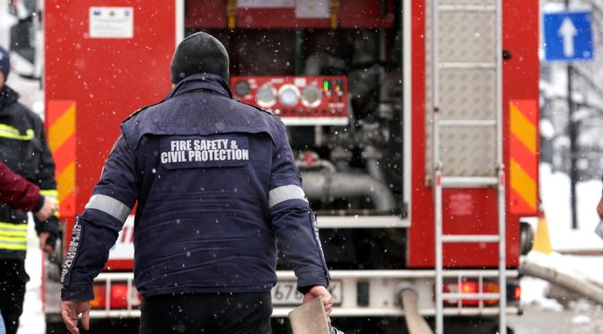 Пожар горя в заведение в столичния "Студентски град", няма пострадали